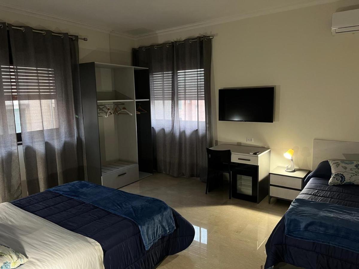 Papali 289 Hotel Катания Екстериор снимка